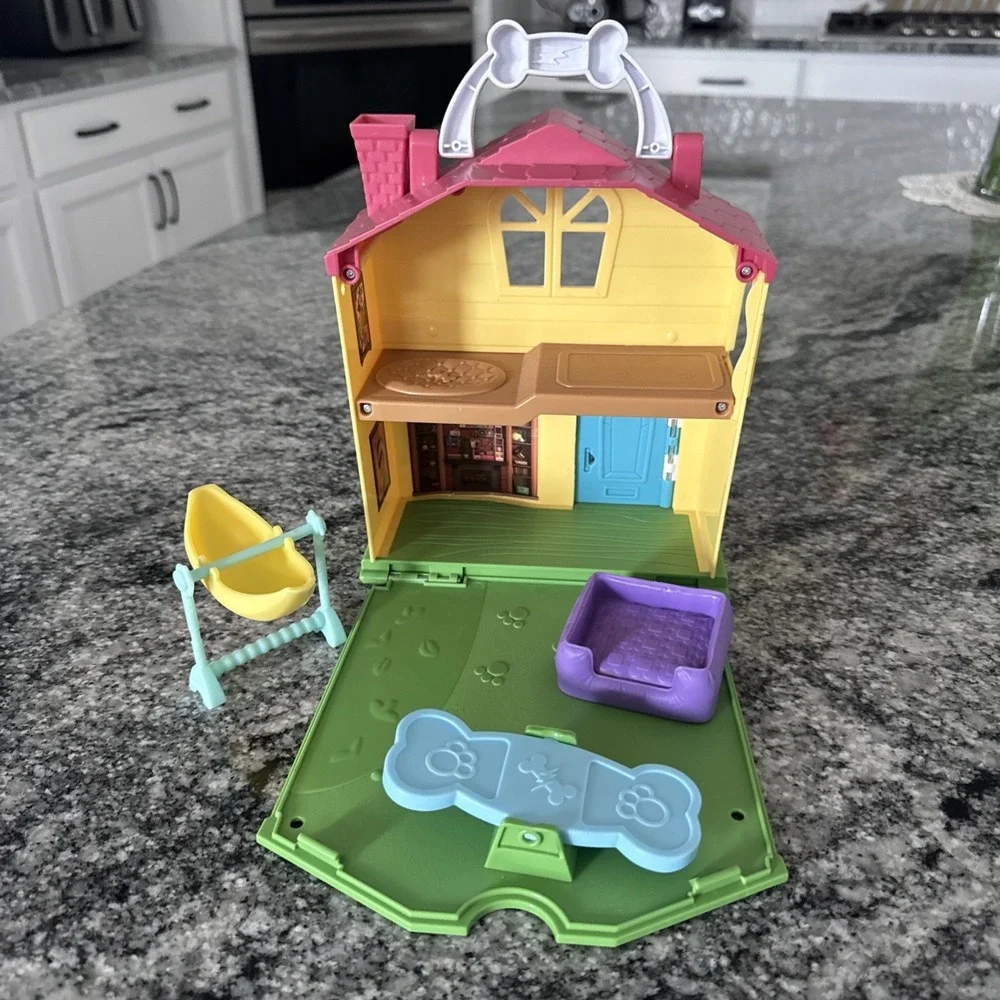 Disney Junior Puppy Dog Pals Stow And Go Playset Kids‎ Toy - House Only